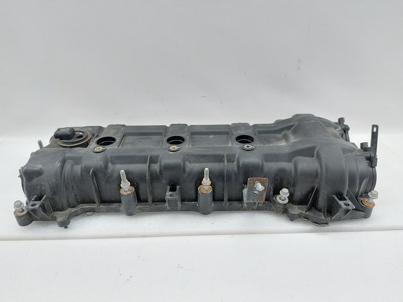 200s Кришка клапанна права Chrysler 200 S 2011-2017 5184068AN Chrysler 200 S 2