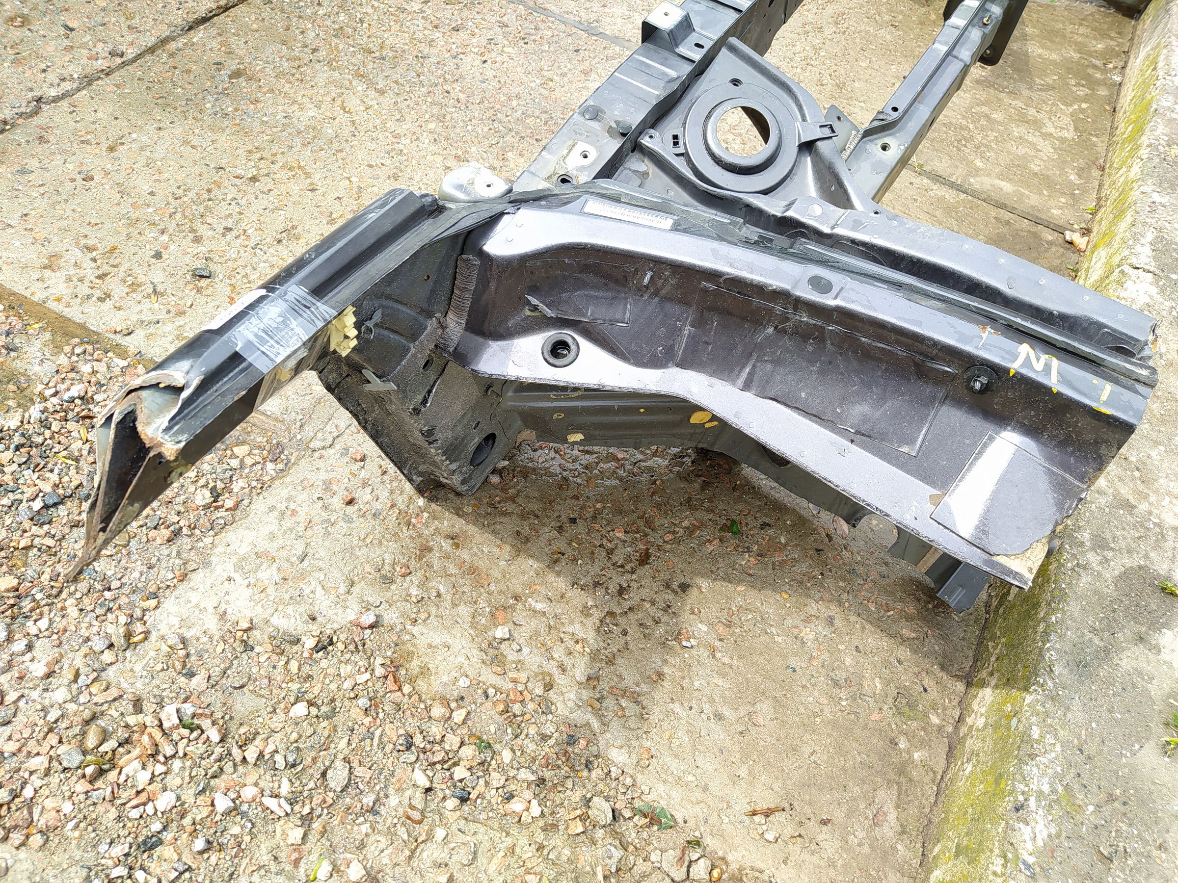 200 limited Чверть передня ліва Chrysler 200 Limited 2015-2017 68267071AB Chrysler 200 Limited 4