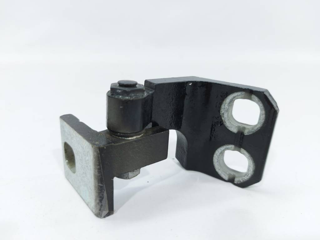 Dart Петля двери задней/передней левой/правой нижняя Dodge Dart 2013-2019 68082440AF Dodge Dart 24