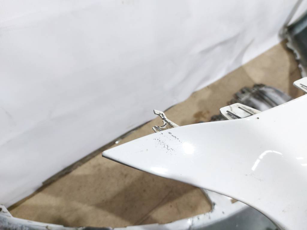 Regal Бампер передний Buick Regal 2014-2017 22938366 Buick Regal 8