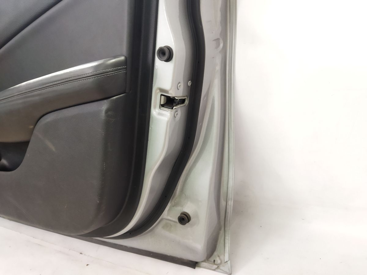 200 Двері передні права Chrysler 200 2015-2017 68248176AC Chrysler 200 16