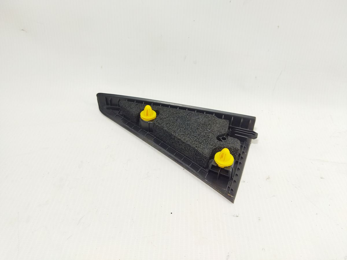 Soul Накладка дверей задньої правої Kia Soul 2014-2019 83920B2000 Kia Soul 2