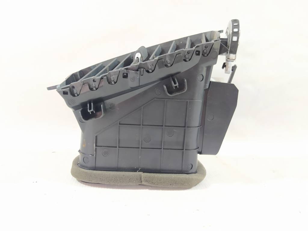 200 Вентиляційні грати ліві Chrysler 200 2015-2017 1U4371X9AC Chrysler 200 6