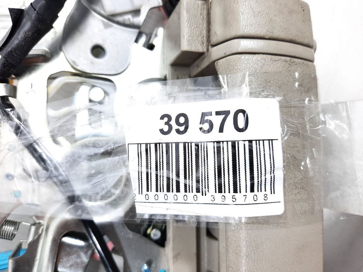 Sienna Ручка дверей задньої правої (бежева) внутрішня Toyota Sienna 2011-2017 6907008021E0 Toyota Sienna 9 Sienna Ручка дверей задньої правої (бежева) внутрішня Toyota Sienna 2011-2017 6907008021E0 Toyota Sienna 9