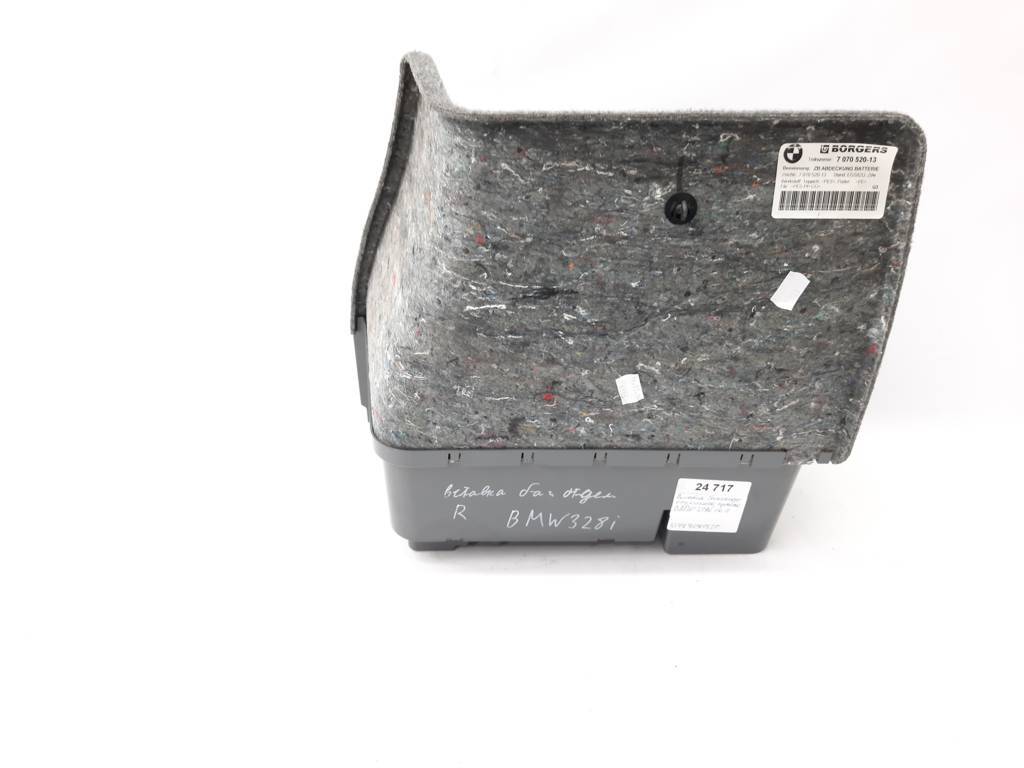 328i xdrive. Вставка багажного отделения правая BMW 328i xDrive 2006-2011 51477070520 BMW 328i xDrive