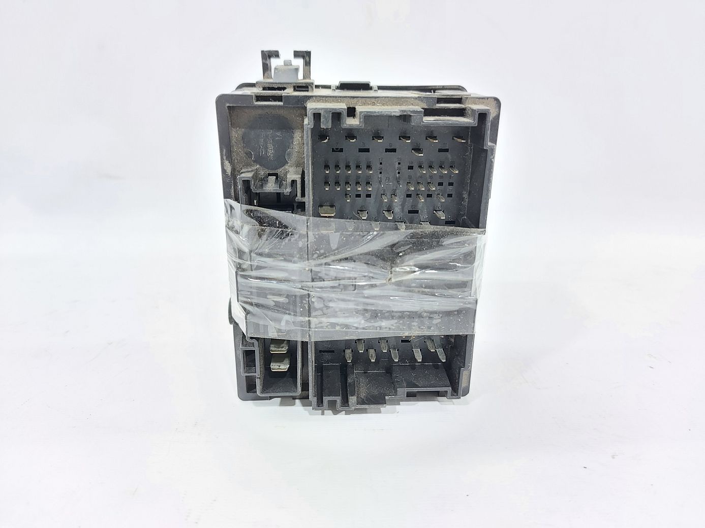 Journey. Блок предохранителей Dodge Journey 2012-2018 68068355AH Dodge Journey