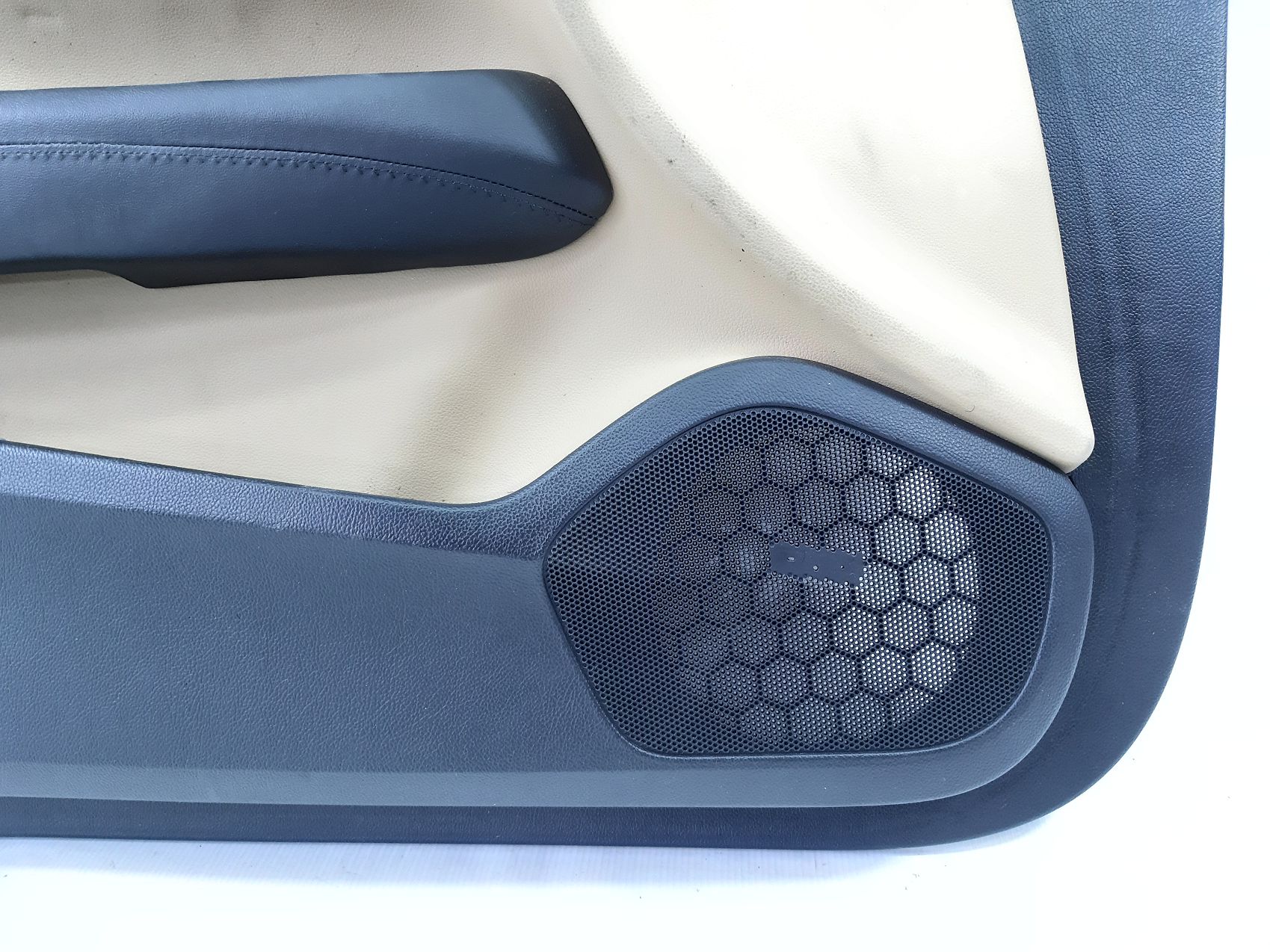 Ats Карта дверей передня ліва Cadillac ATS 2013-2014 22995693 Cadillac ATS 2