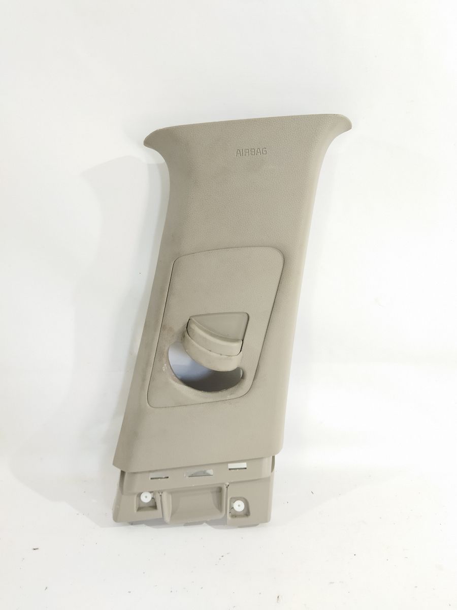 Optima. Накладка центральной стойки правая верхняя Kia Optima 2016-2020 85840D5000BGA Kia Optima