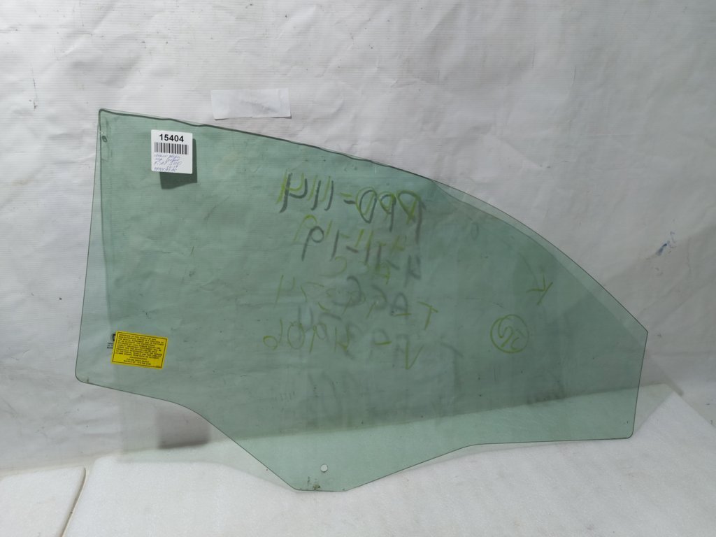 500 Скло дверей передньої лівої Fiat 500 2012-2019 4816693AC Fiat 500 14