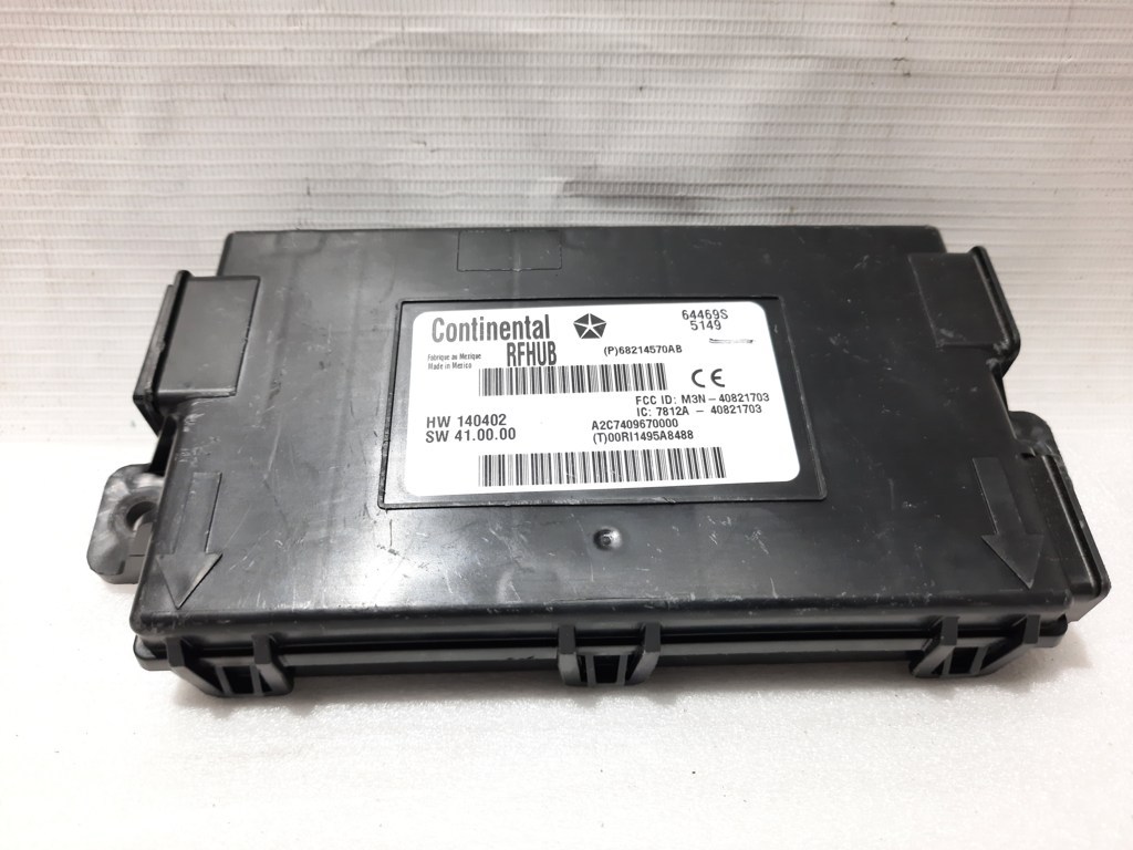 Journey. Блок безключового доступу Dodge Journey 2014-2015 40821703 Dodge Journey