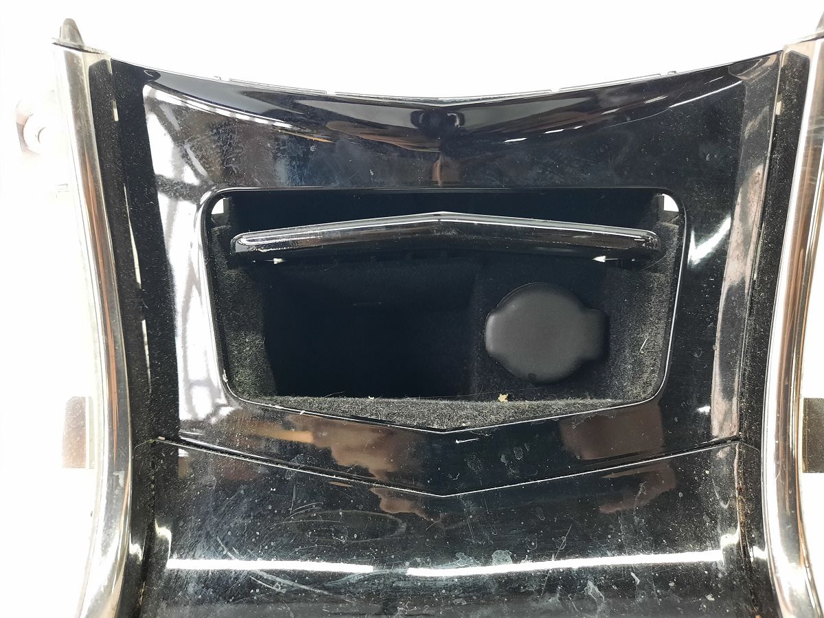 Ats Накладка центральной консоли Cadillac ATS 2013-2019 22909869 Cadillac ATS 4