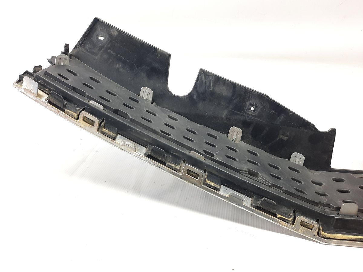 Equinox Решетка радиатора верхняя Chevrolet Equinox 2010-2015 25798744 Chevrolet Equinox 7