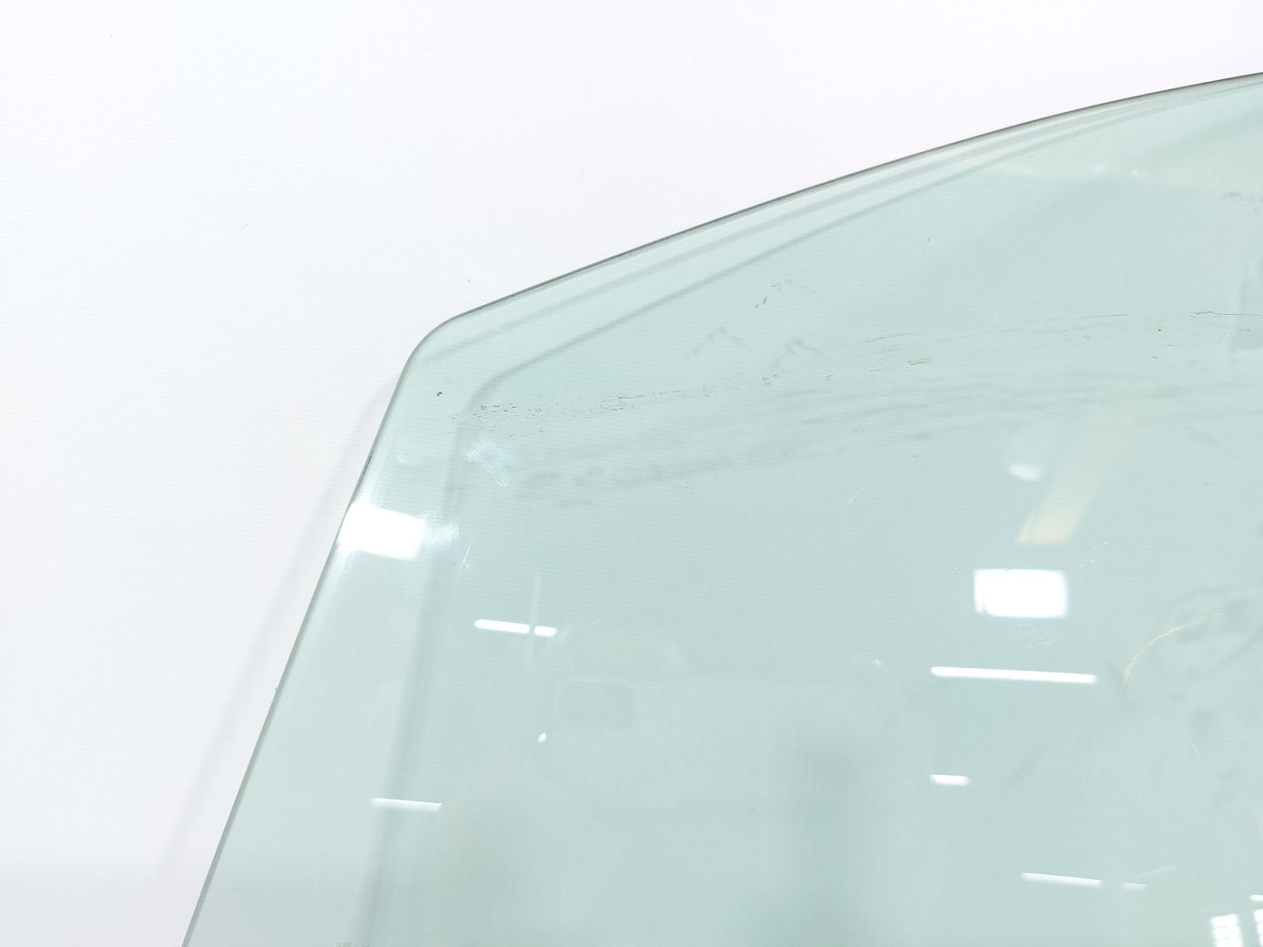 Encore Скло дверей передньої лівої Buick Encore 2013-2021 95207984 Buick Encore 4