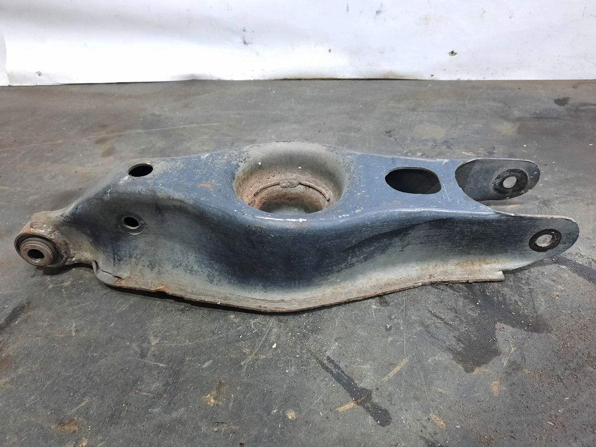 Charger Важіль задній нижній лівий (під пружину) Dodge Charger 2006-2021 68229216AB Dodge Charger 3 Charger Важіль задній нижній лівий (під пружину) Dodge Charger 2006-2021 68229216AB Dodge Charger 3