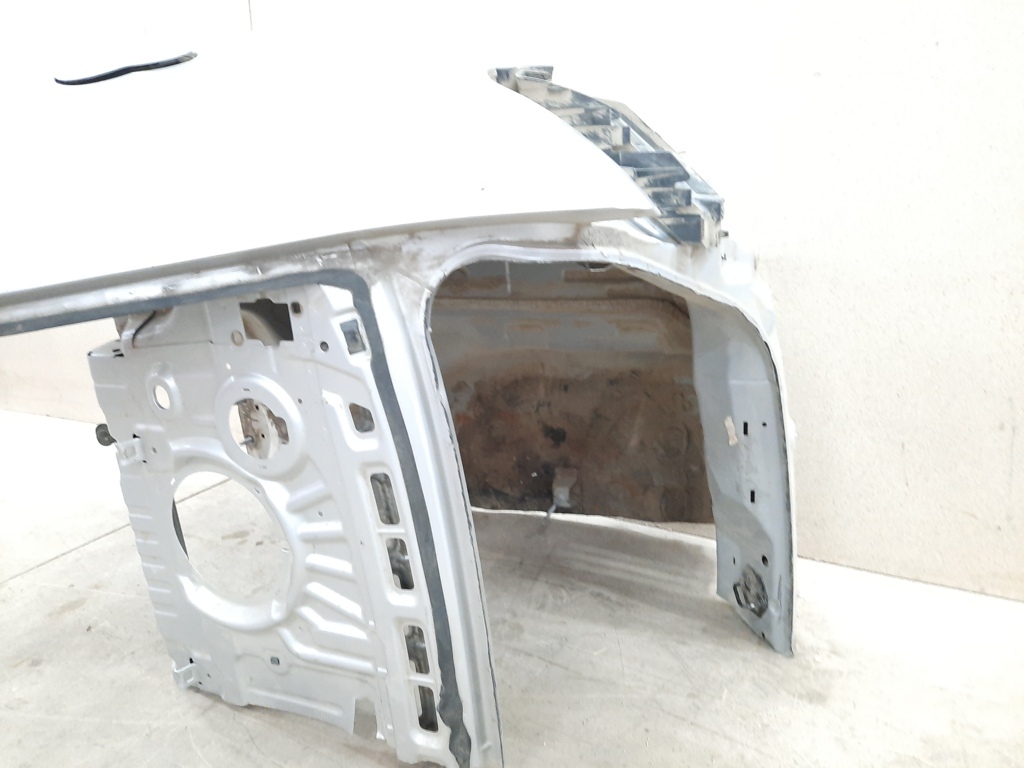 Dart Чверть задня права Dodge Dart 2013-2019 68158888AB Dodge Dart 3