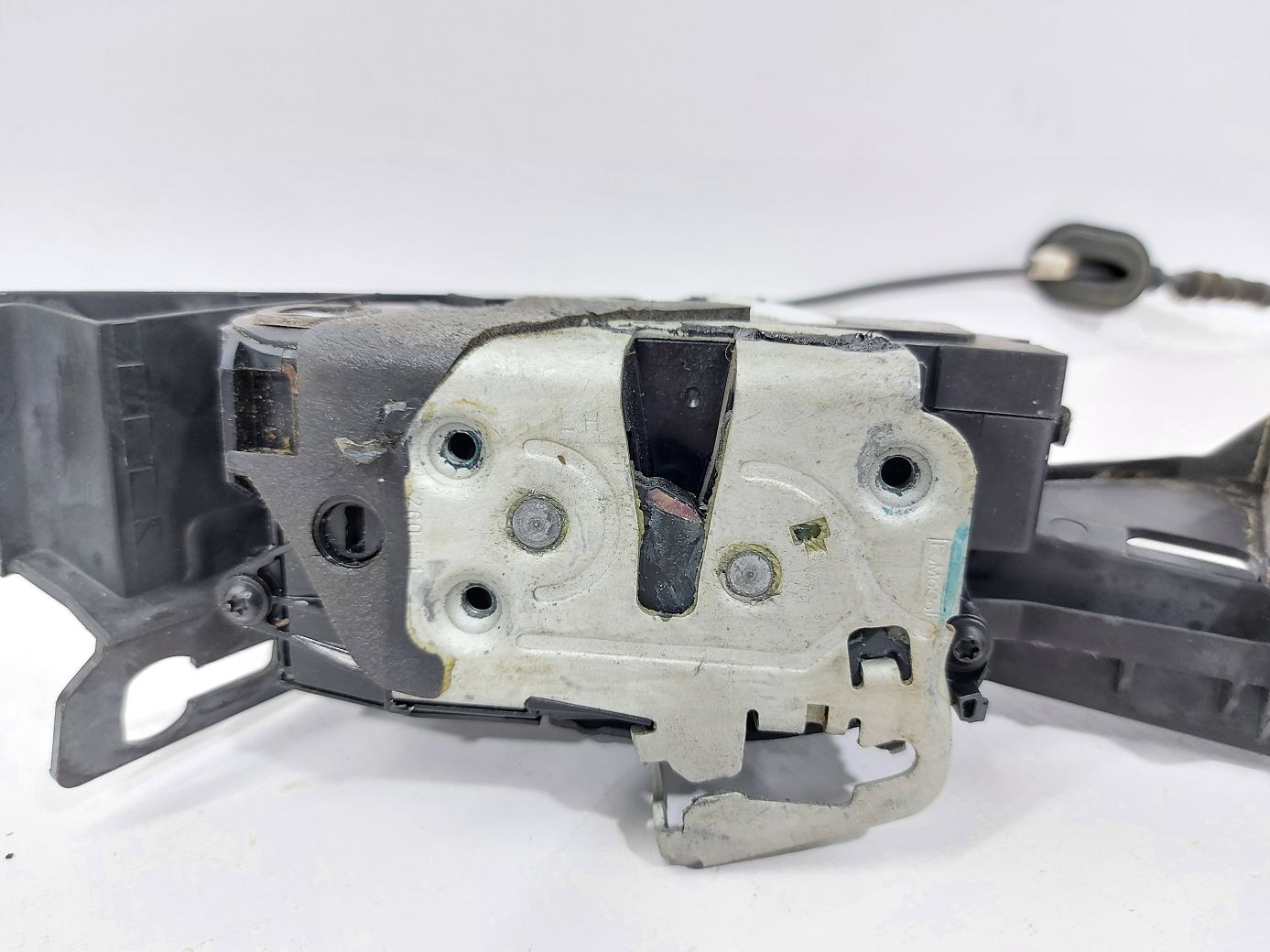 Fusion Замок дверей задньої лівої Ford Fusion 2013-2020 FT4Z5826413E Ford Fusion 15