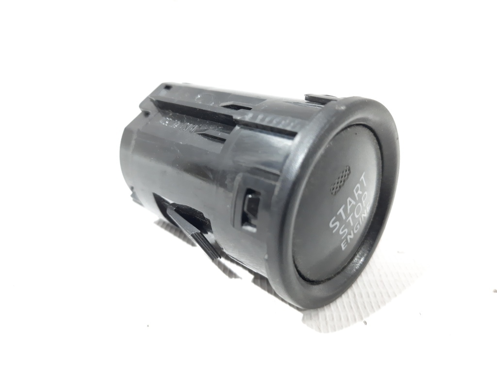 3 Кнопка старт-стоп Mazda 3 2014-2019 BJS7663S0 Mazda 3 3