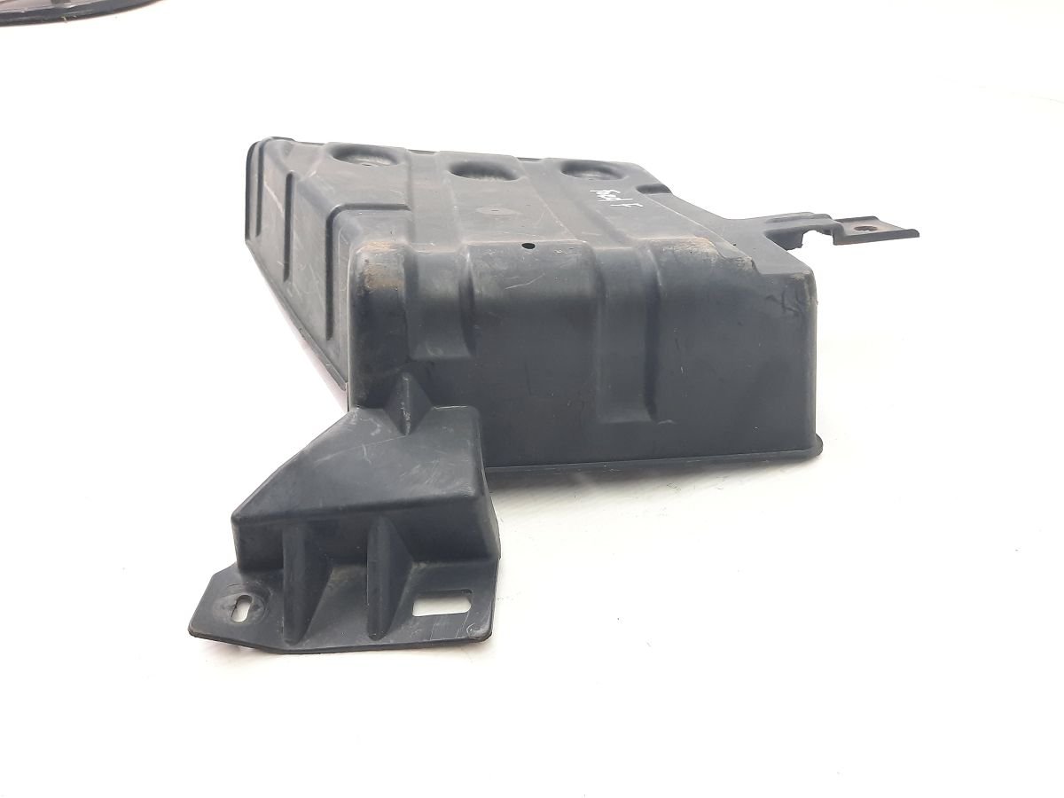 Fusion. Защита днища левая Ford Fusion 2012 DG9311778DB Ford Fusion