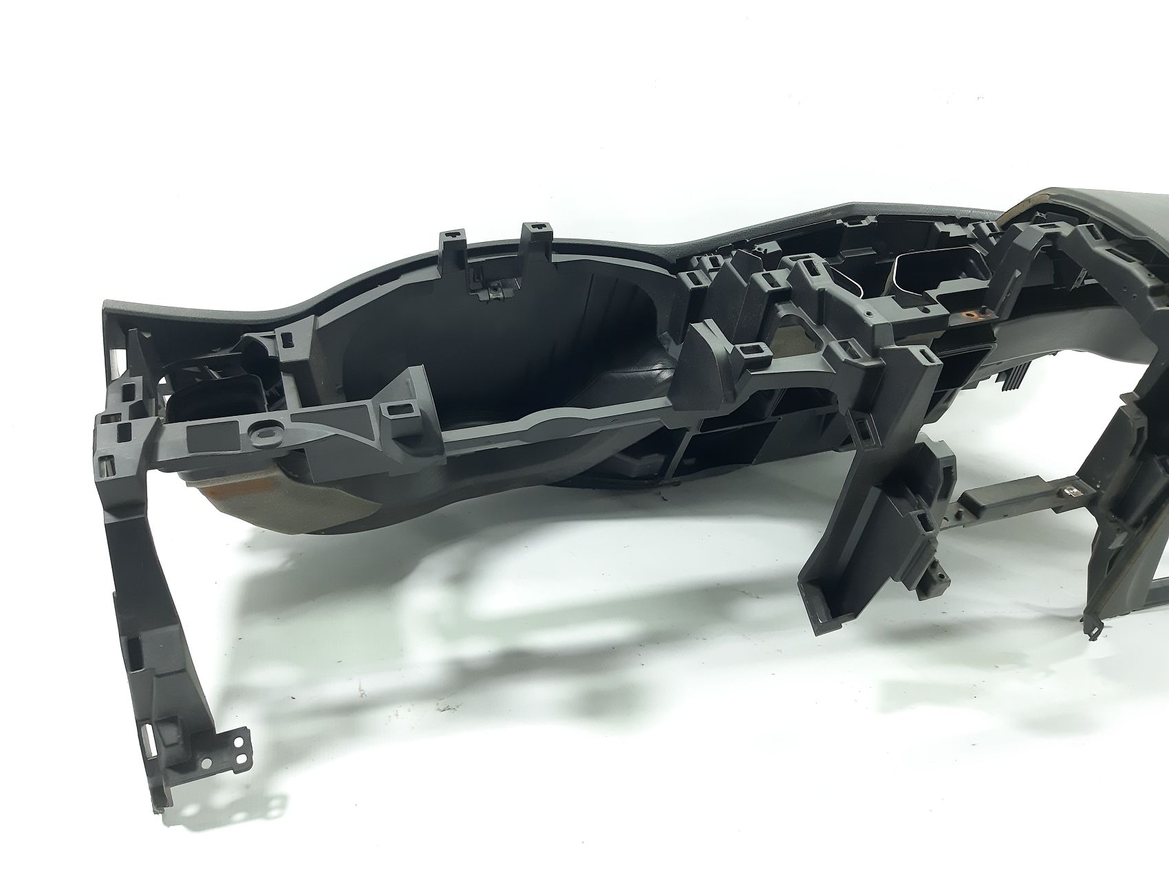 Altima Торпеда гола Nissan Altima 2014-2018 682009HT0A Nissan Altima 15