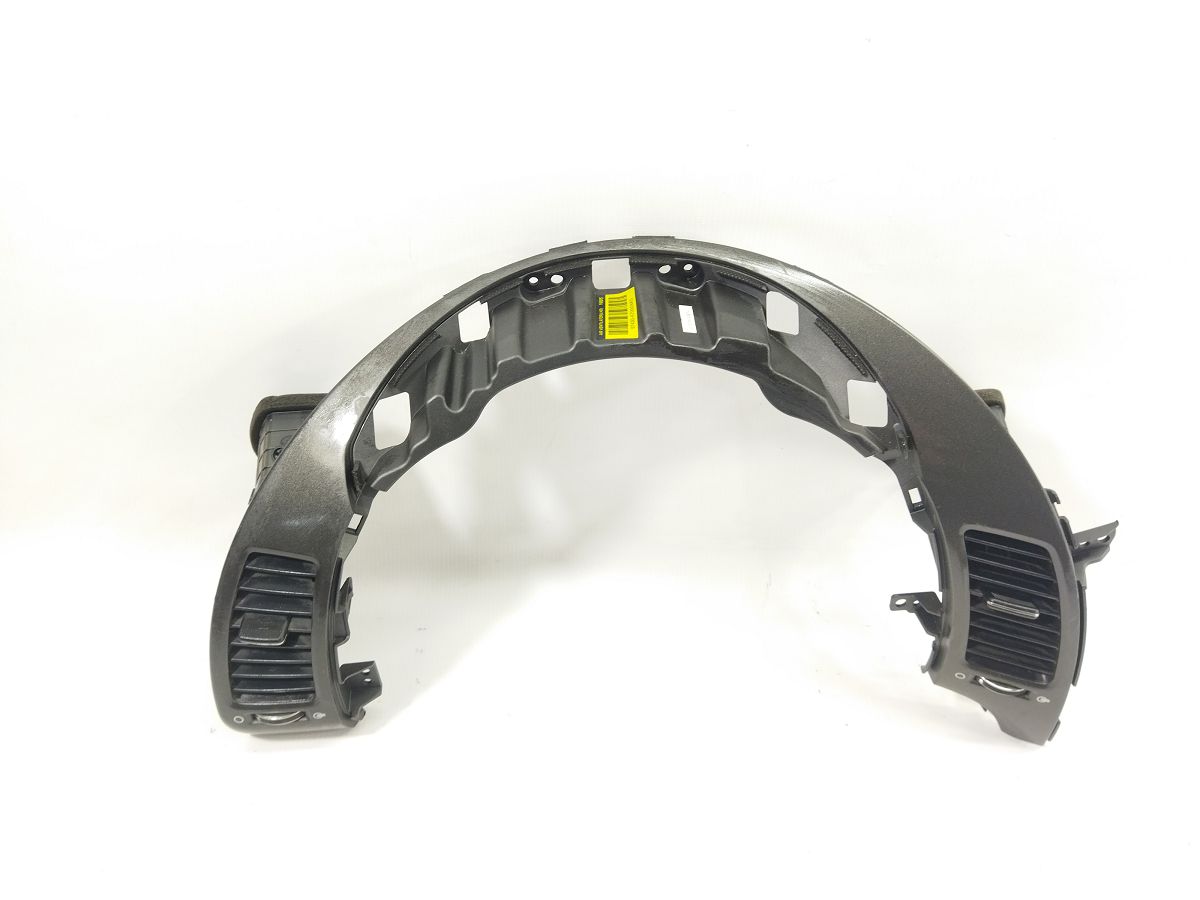 Forte Накладка торпеди центральна із повітроводами Kia Forte 2014-2016 97430A7050AKQ Kia Forte 4