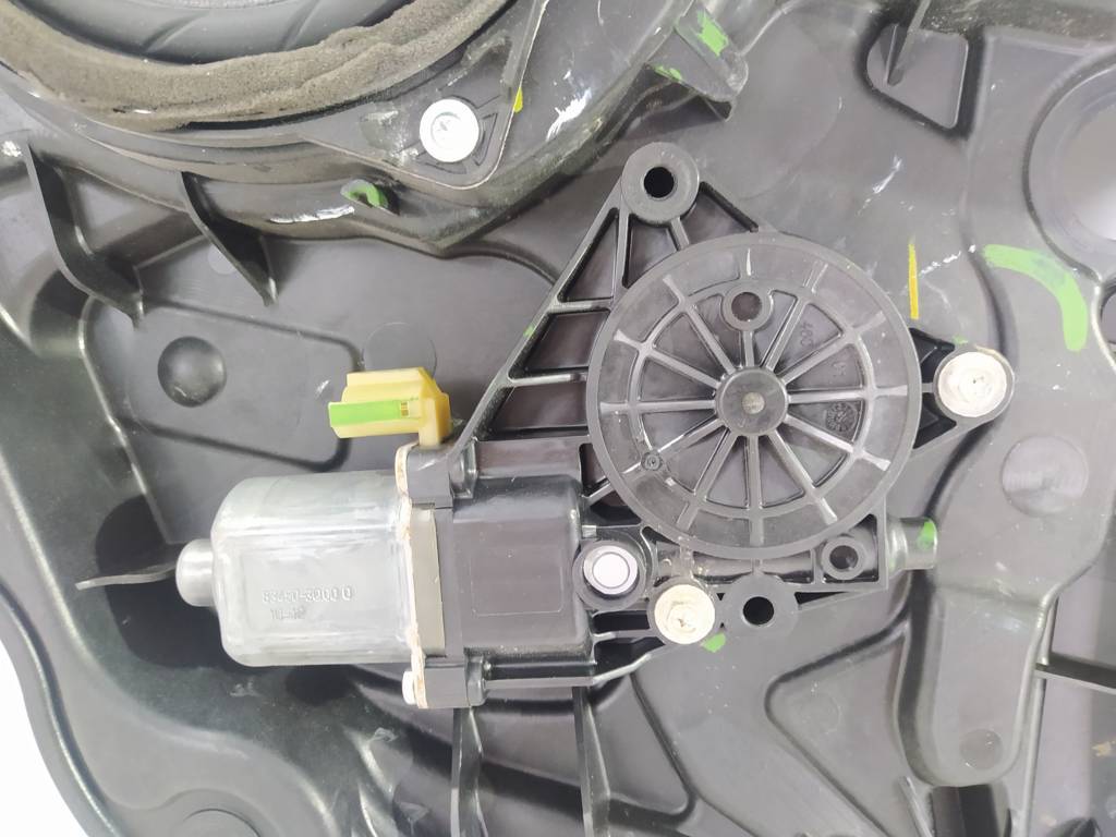 Sonata Склопідйомник дверей задньої лівої Hyundai Sonata 2011-2014 834713Q000 Hyundai Sonata 17