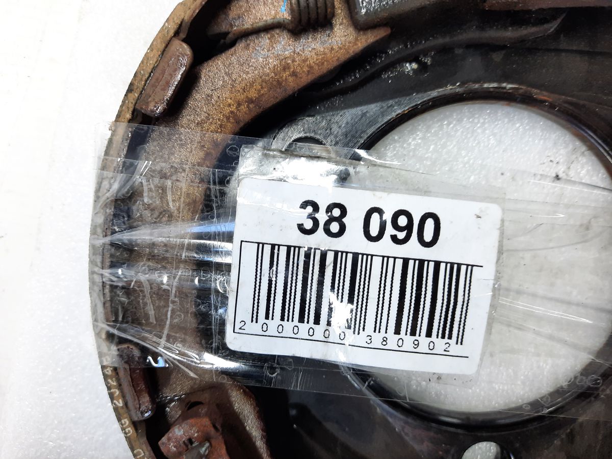 Ats Пильовик гальмівного диска переднього правого Cadillac ATS 2013-2019 23316747 Cadillac ATS 6