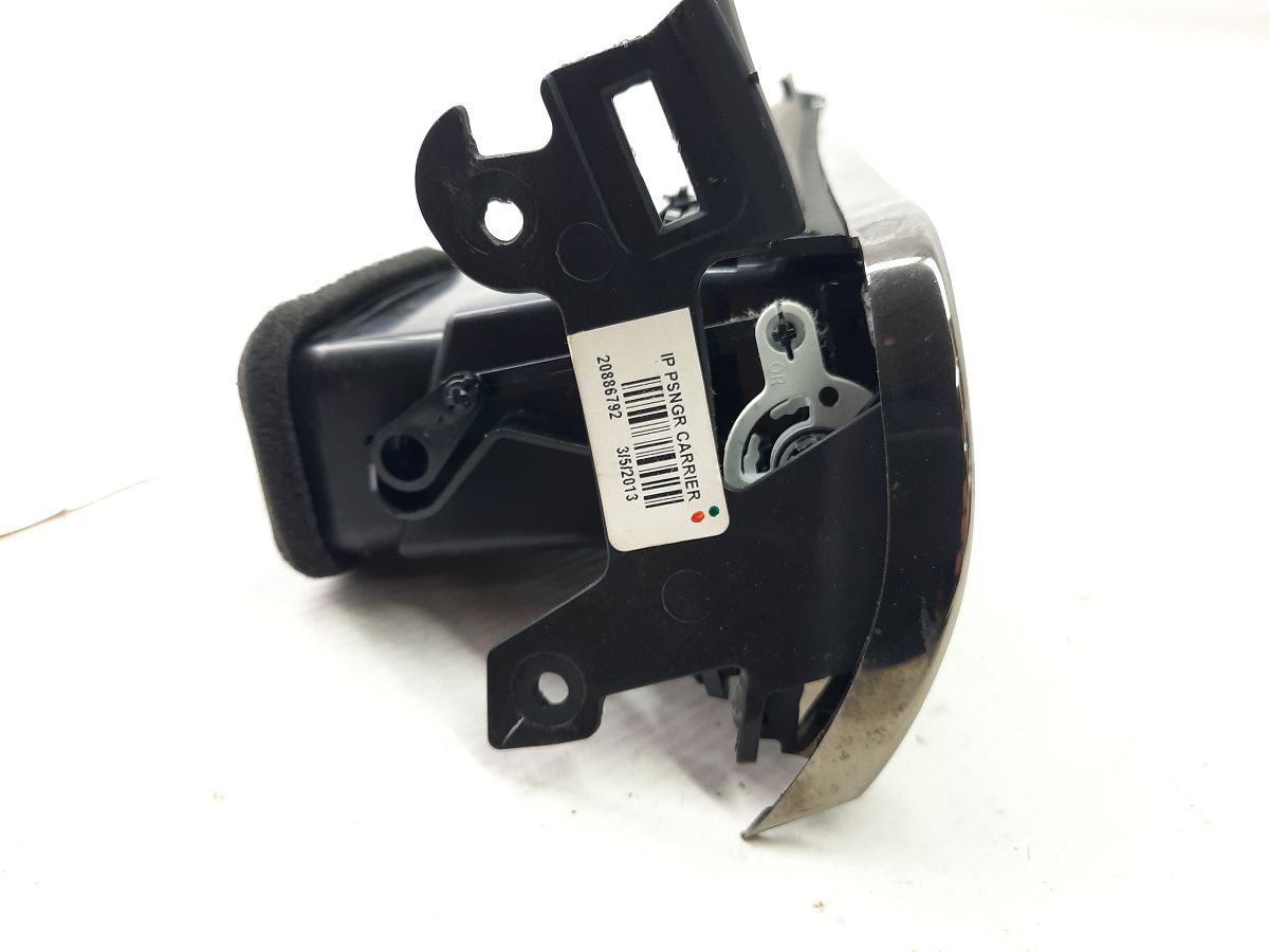 Ats Молдинг торпеди центральний правий Cadillac ATS 2013-2018 20886799 Cadillac ATS 6