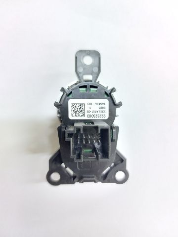 5 series Кнопка Start/Stop BMW 5 series 2010-2011 61319229564 BMW 5 series 4