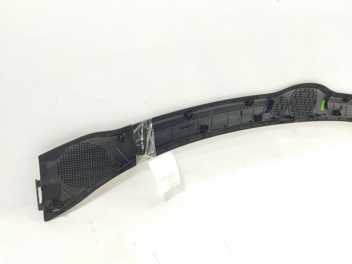 Model 3 Накладка передней панели под динамики Tesla Model 3 2020-2024 108339000I Tesla Model 3 5