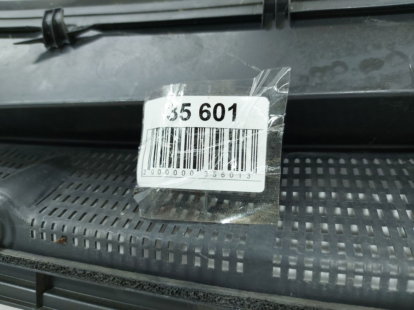 Trax Повітропровід під лобове скло Chevrolet Trax 2017-2021 42353827 Chevrolet Trax 9 Trax Повітропровід під лобове скло Chevrolet Trax 2017-2021 42353827 Chevrolet Trax 9