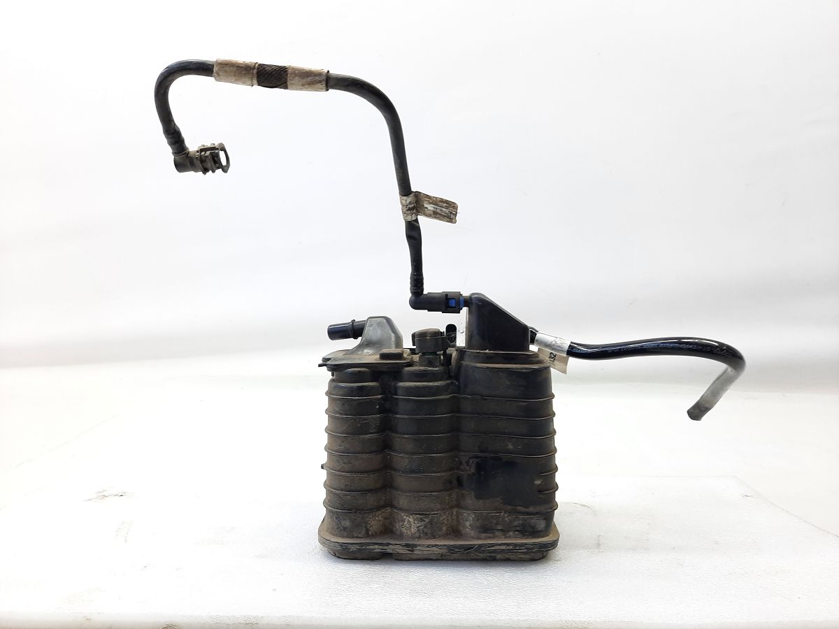 Malibu Вугільний фільтр рециркуляції парів бензину Chevrolet Malibu `18 Chevrolet Malibu 8