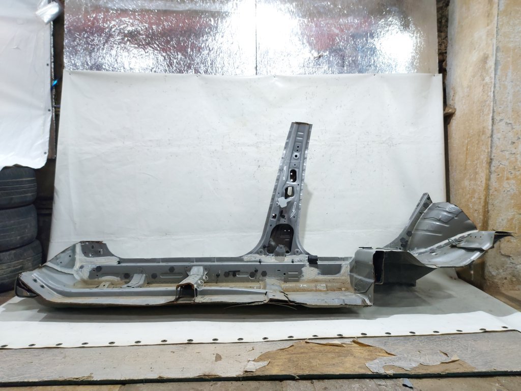 Altima Поріг металевий правий Nissan Altima 2013-2015 G64243TAMA Nissan Altima 9