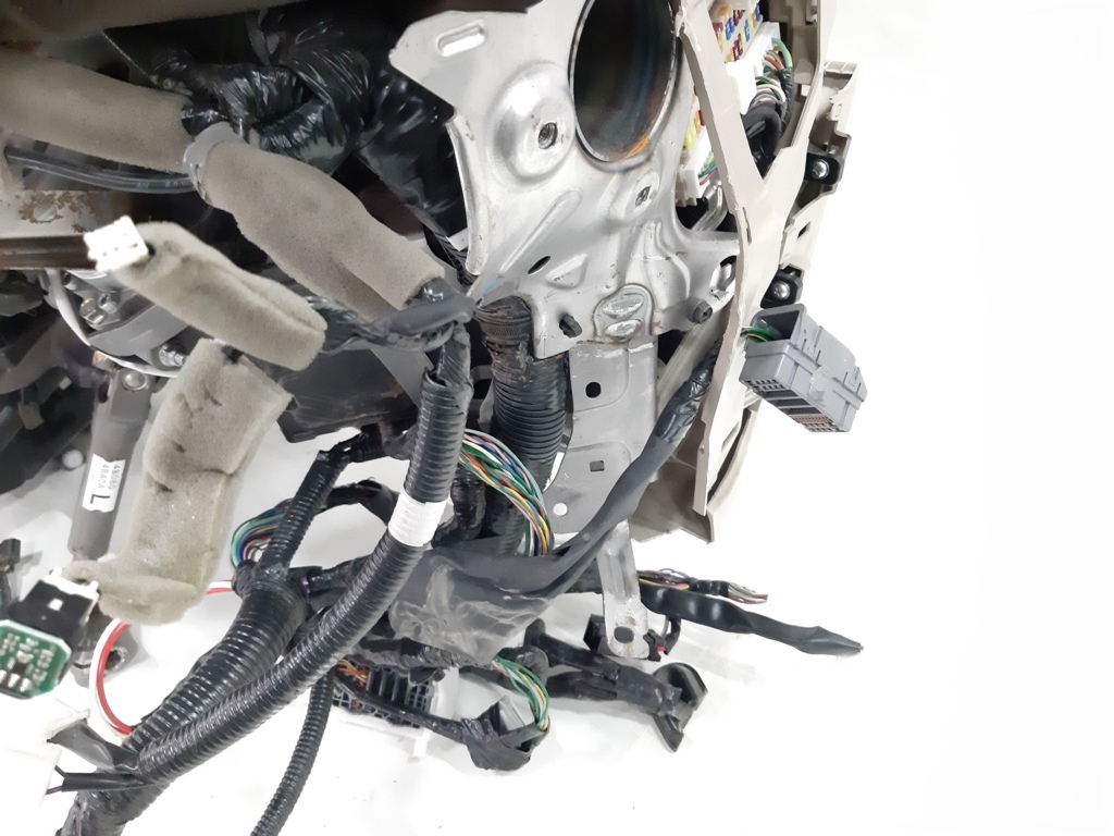 Rogue Торпеда (голая) (царапины, потертости) Nissan Rogue 2015-2019 682006FL0A Nissan Rogue 14