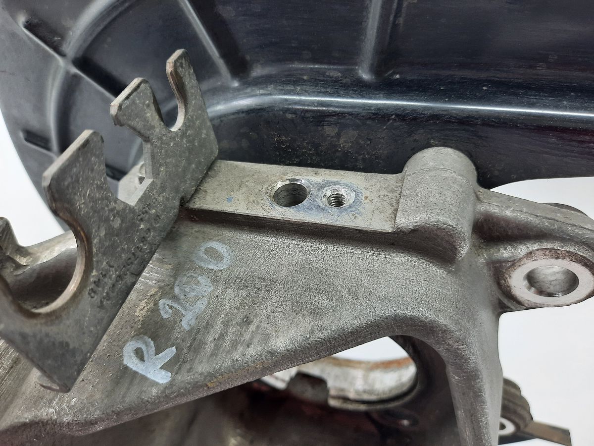 200 limited Поворотний кулак задній правий Chrysler 200 Limited 2015-2017 68200070AD Chrysler 200 Limited 18