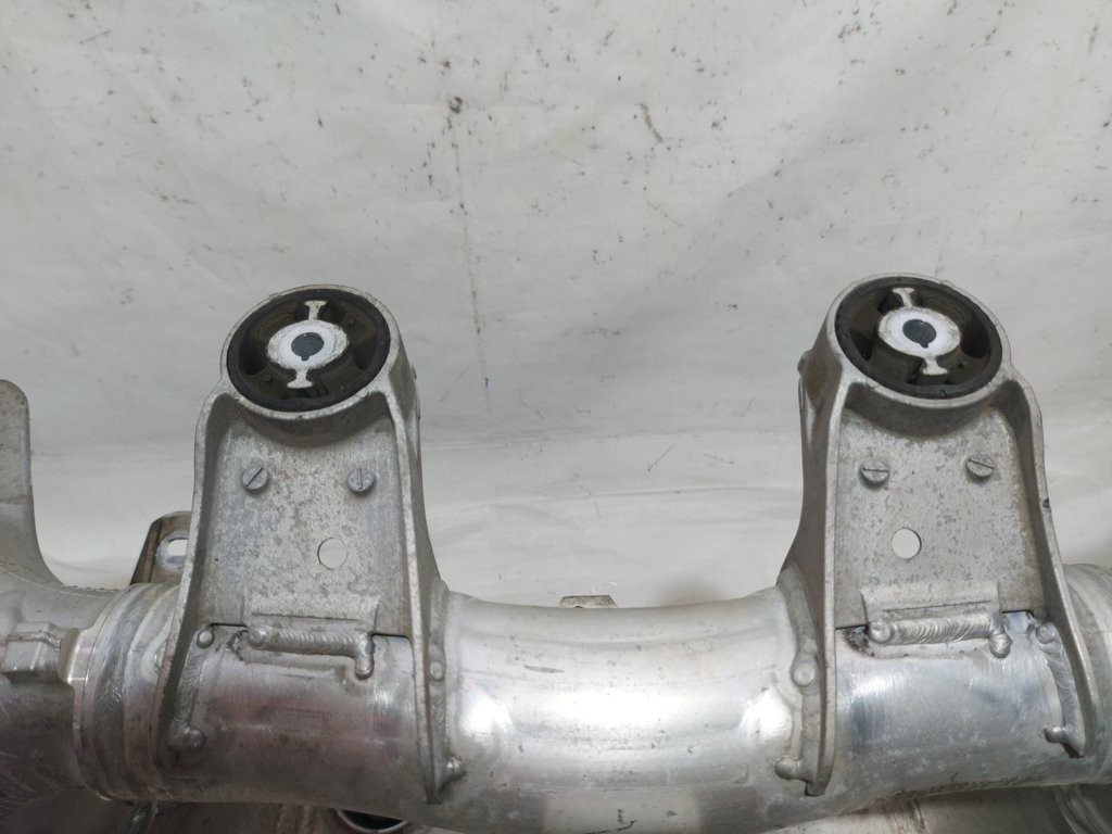 7 series Підрамник задній BMW 7 2010-2012 33316794666 BMW 7 6