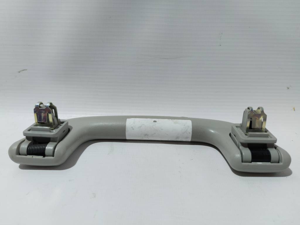 Prius c Стельові ручки Toyota Prius C 2004-2015 7461002071B1 Toyota Prius C 14