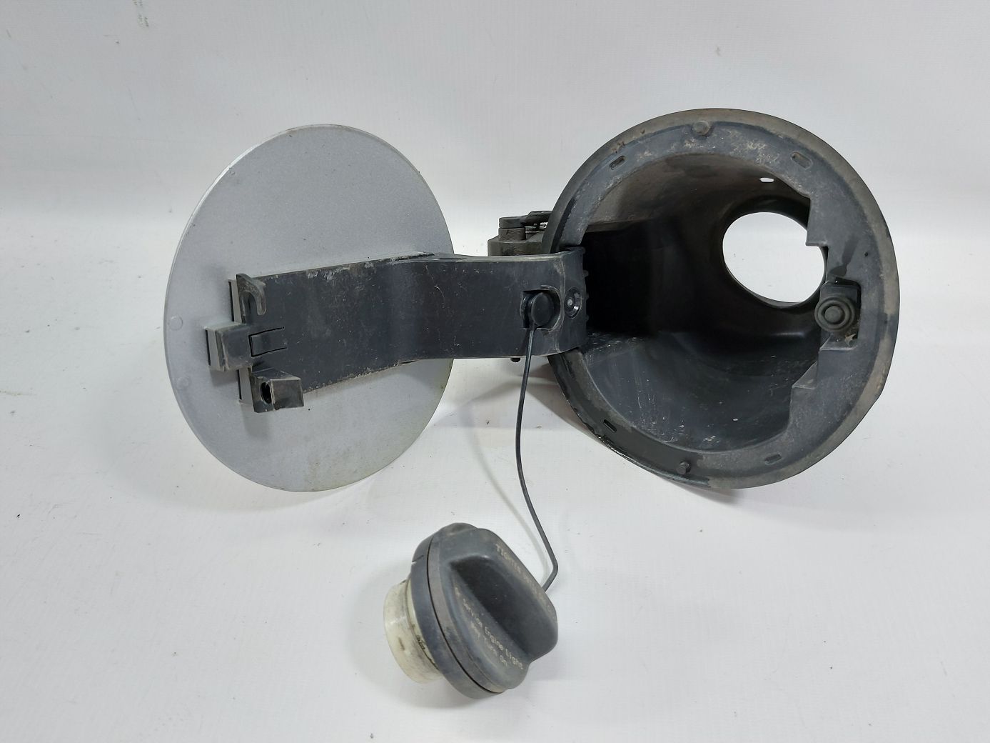 Malibu Лючок бензобака Chevrolet Malibu 2013-2015 22943832 Chevrolet Malibu 4