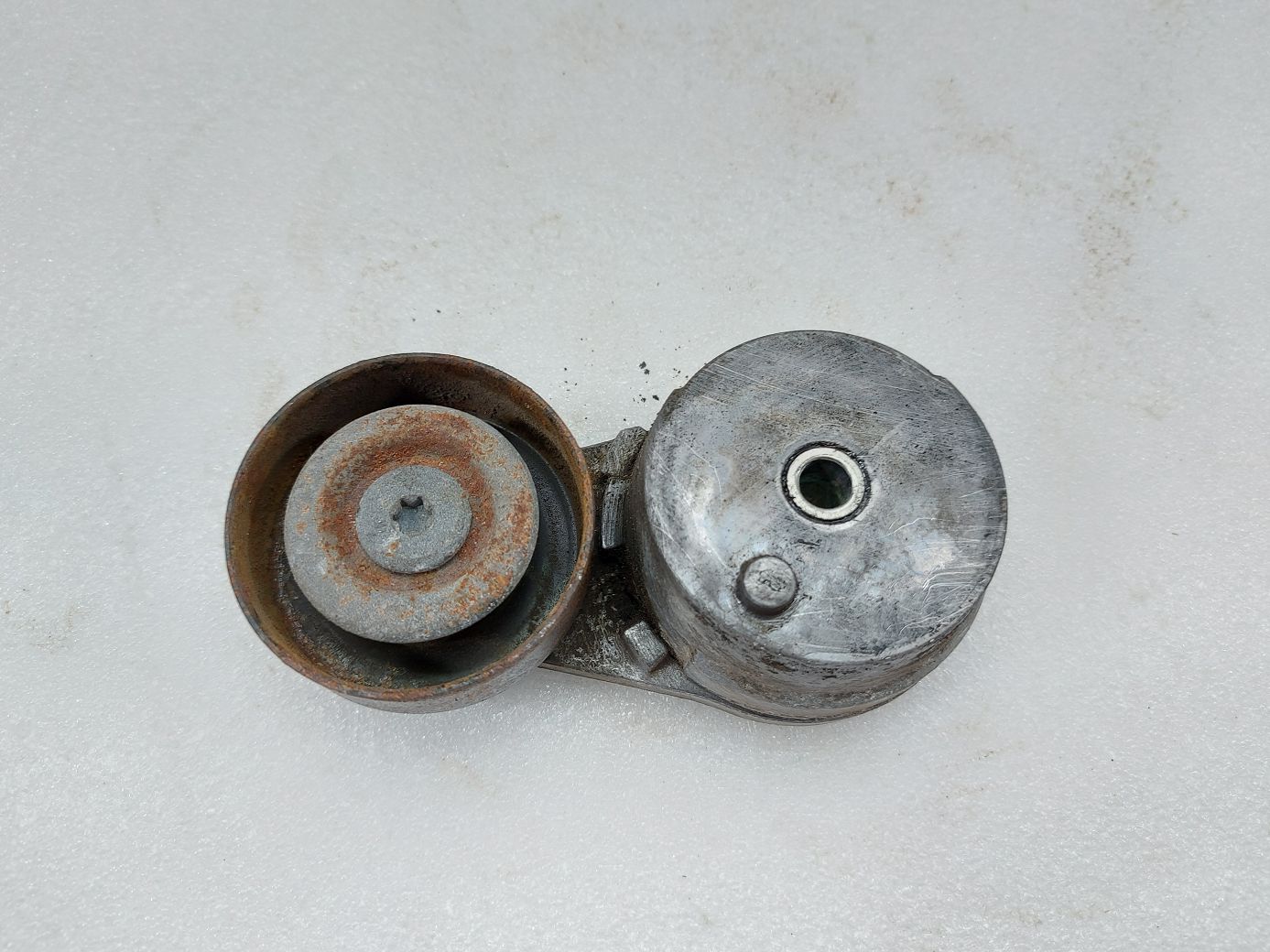 Malibu Ролик натяжний Chevrolet Malibu 2013-2018 12627119 Chevrolet Malibu 3