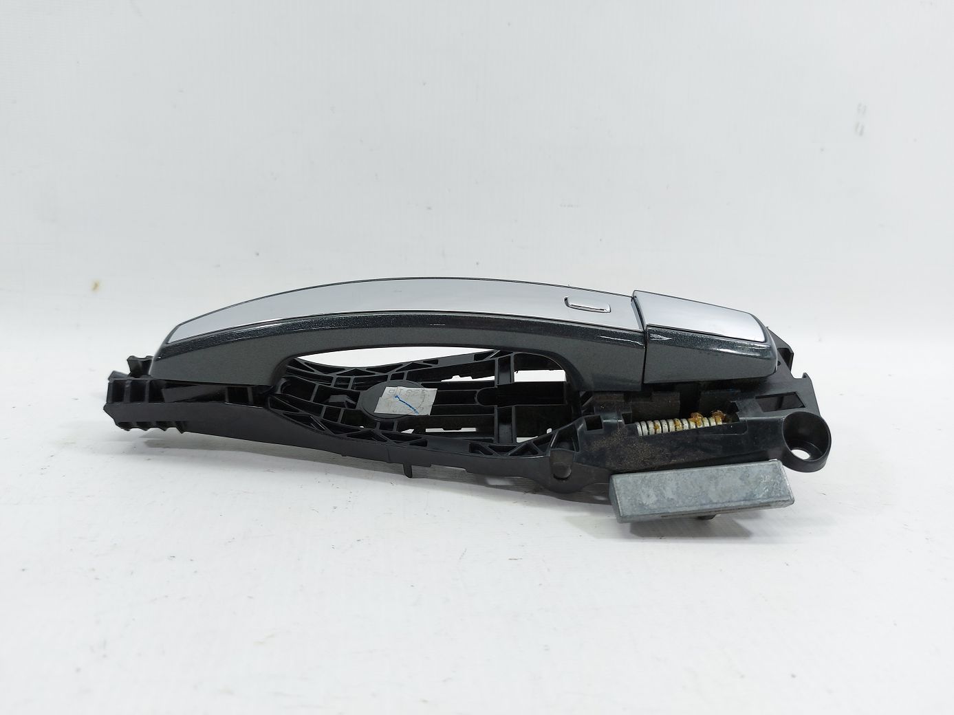 Trax Ручка наружная двери передней/задней левой/правой Chevrolet Trax 2015-2021 92233089 Chevrolet Trax 10