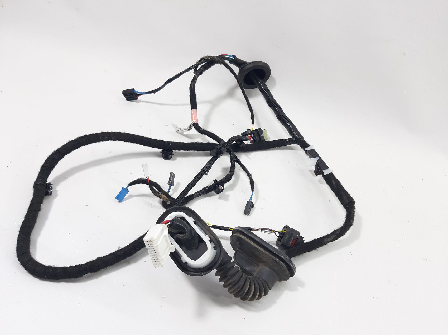 Model 3 Проводка двери задней правой Tesla Model 3 2020-2023 206796600B Tesla Model 3 3