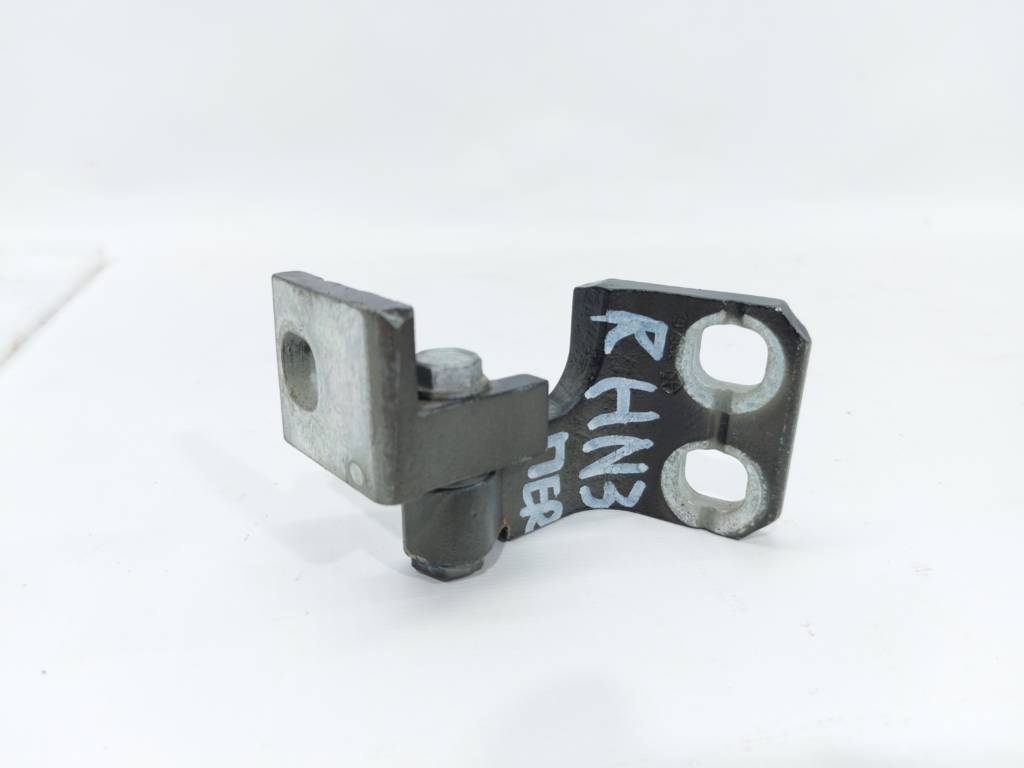 Dart Петля двери задней/передней левой/правой нижняя Dodge Dart 2013-2019 68082440AF Dodge Dart 27