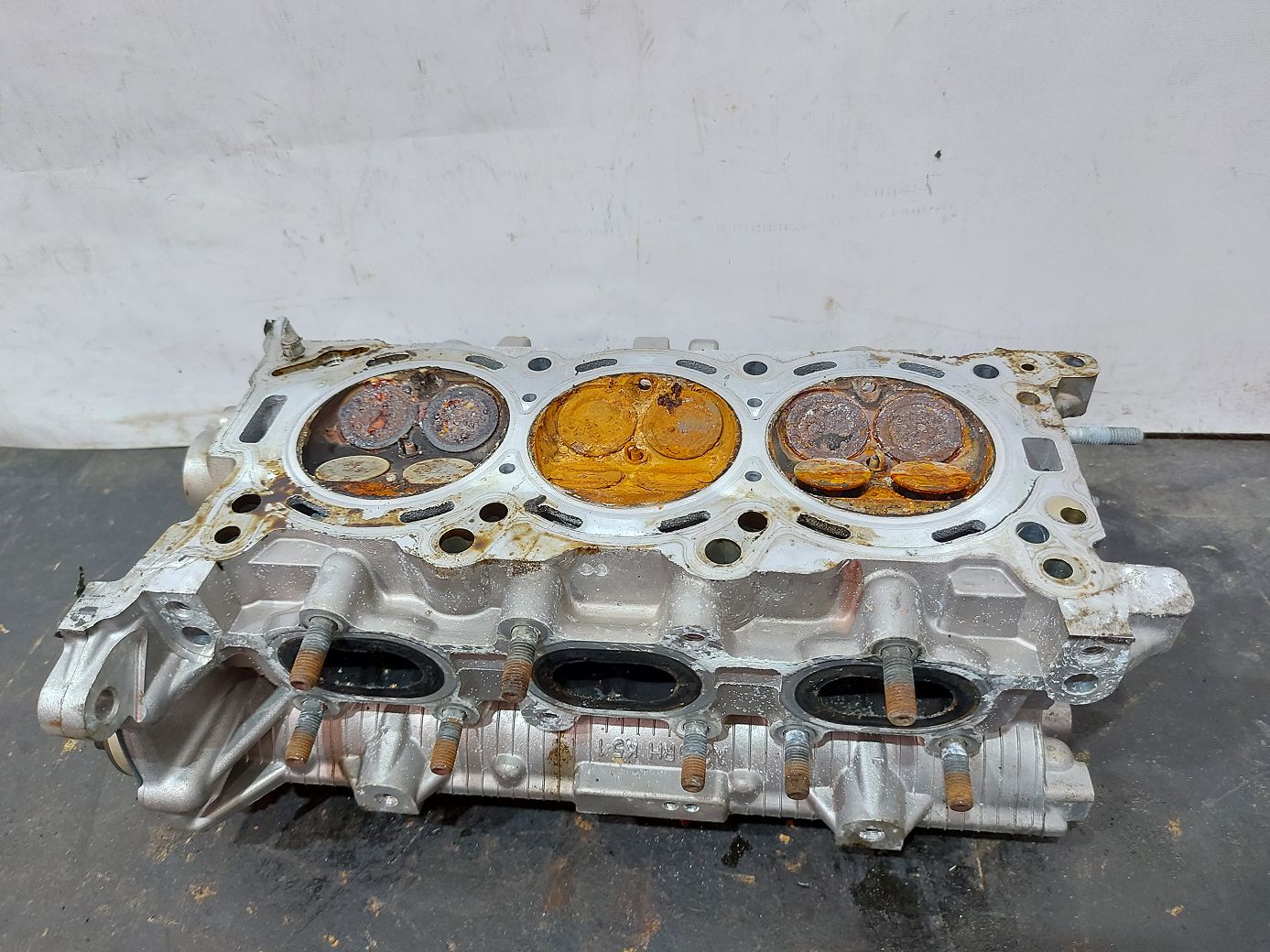 Cadenza Головка блоку циліндрів (права) Kia CADENZA 2014-2016 221103CGB1B Kia CADENZA 5 Cadenza Головка блоку циліндрів (права) Kia CADENZA 2014-2016 221103CGB1B Kia CADENZA 5