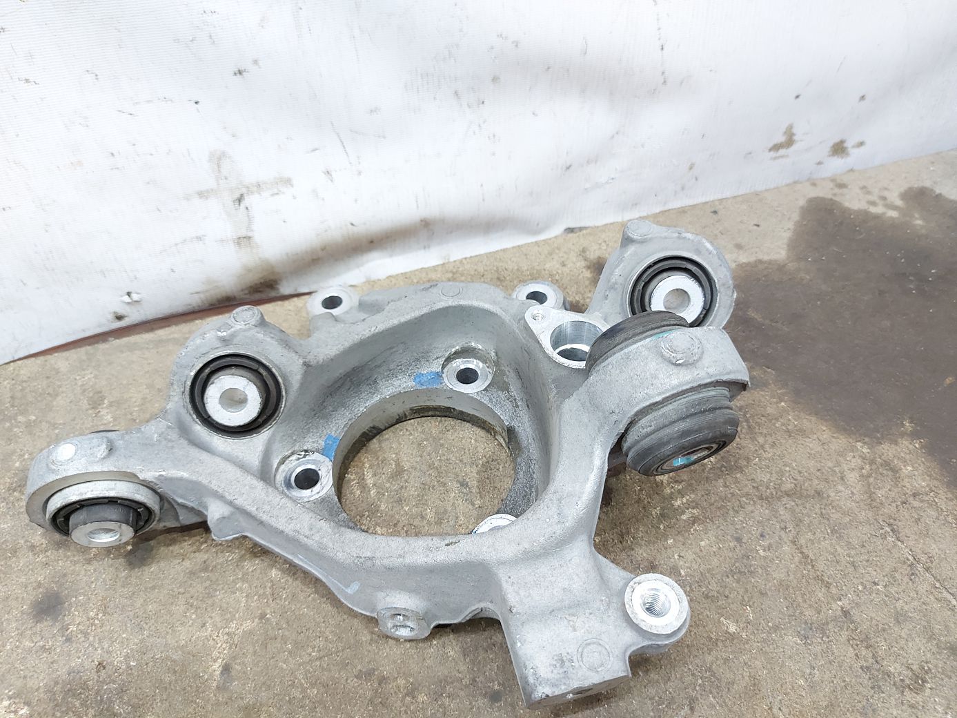 Ats Поворотний кулак задній лівий Cadillac ATS 2013-2018 23118093 Cadillac ATS 4 Ats Поворотний кулак задній лівий Cadillac ATS 2013-2018 23118093 Cadillac ATS 4