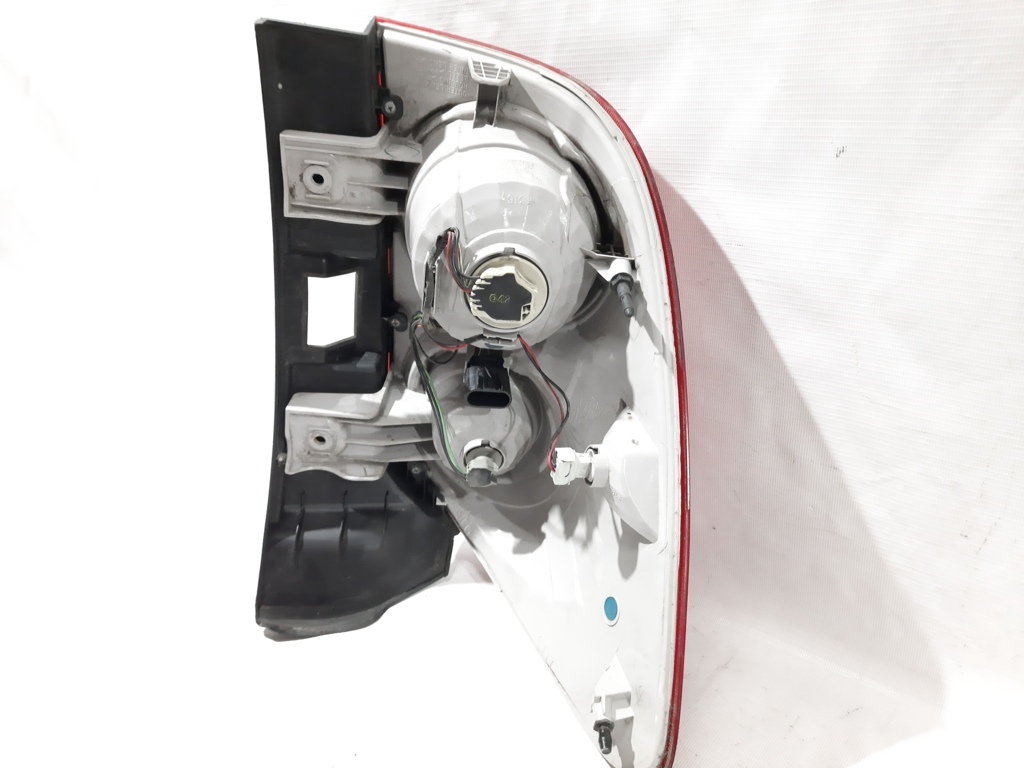 Equinox Ліхтар задній правий Chevrolet Equinox 2010-2015 23267749 Chevrolet Equinox 12