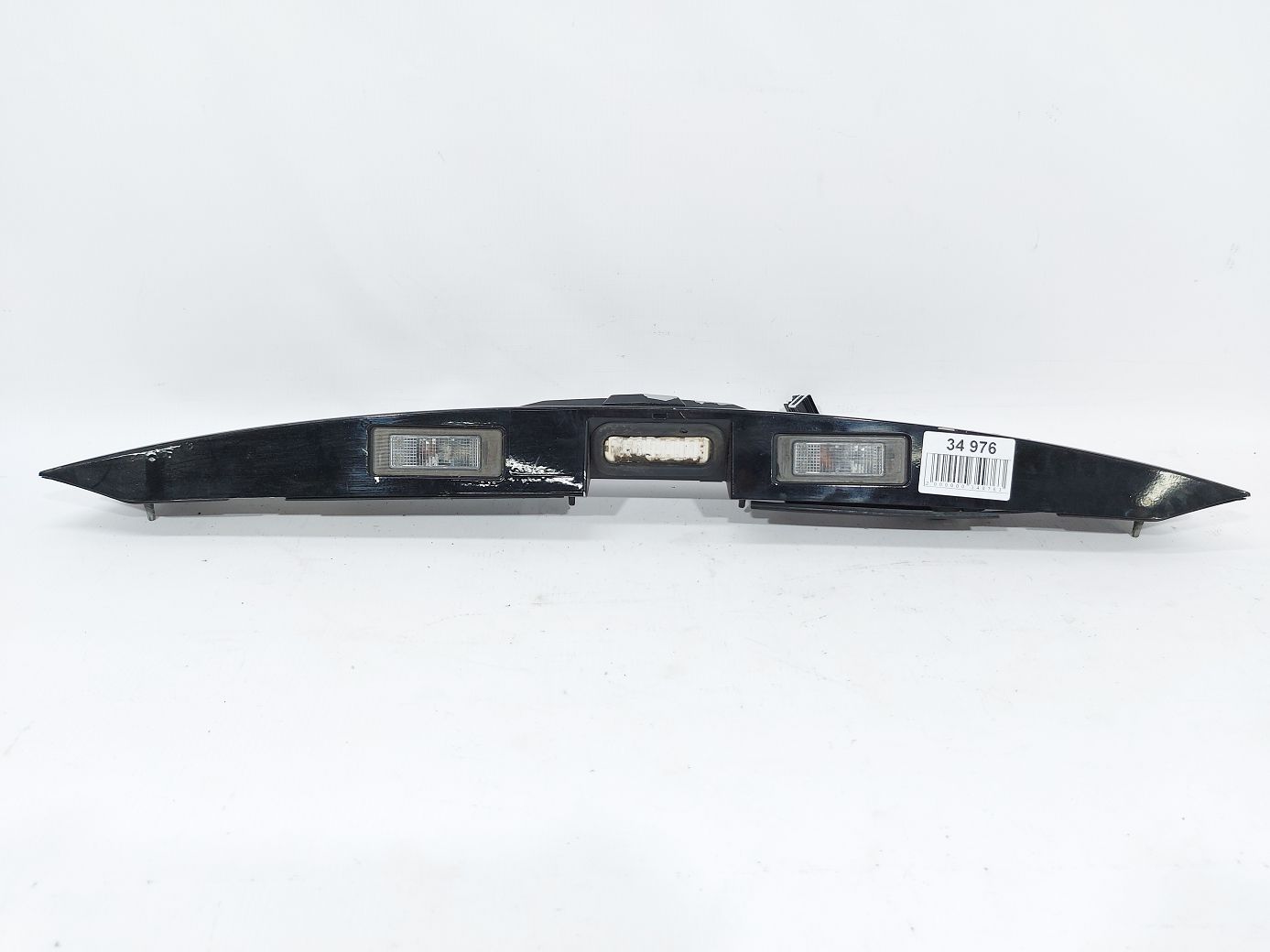 Equinox. Накладка підсвічування номера кришки багажника Chevrolet Equinox 2010-2015 84130176 Chevrolet Equinox