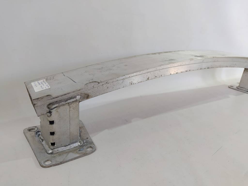 Malibu Підсилювач бампера заднього Chevrolet Malibu 2016-2021 84113414 Chevrolet Malibu 18