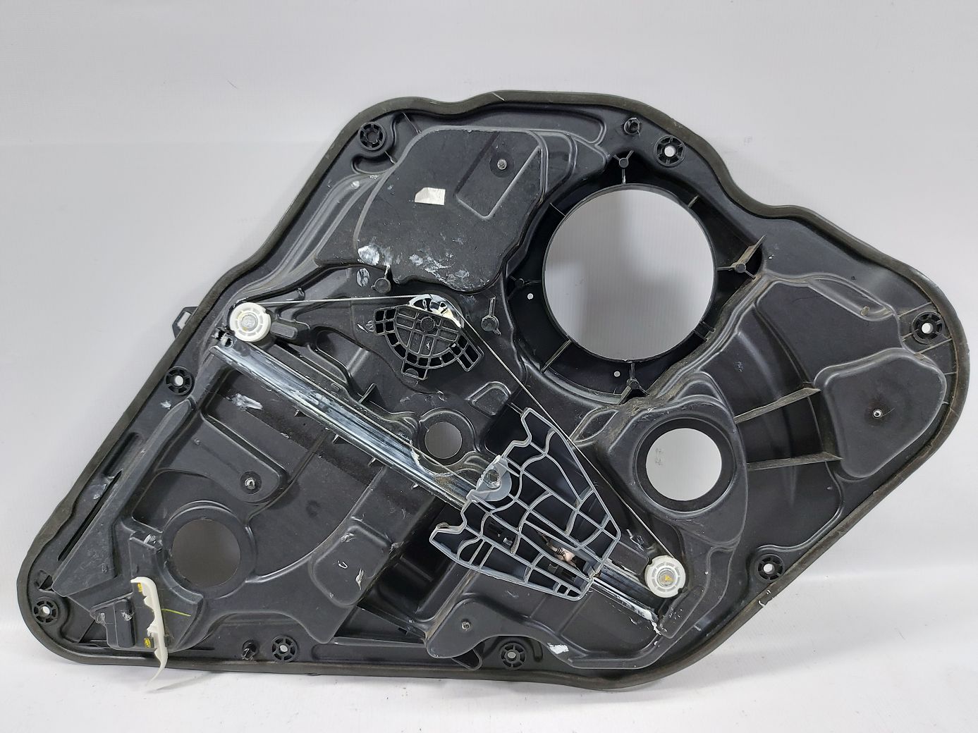 Sonata. Склопідйомник дверей задньої правої Hyundai Sonata 2011-2014 834813Q000 Hyundai Sonata