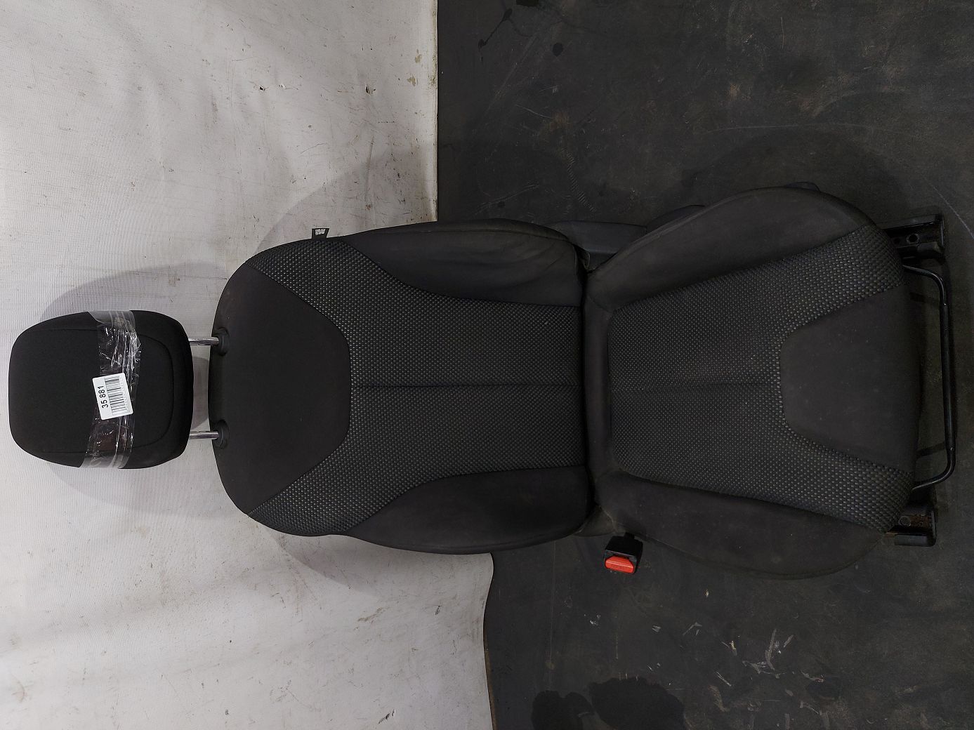 Dart. Сидение водителя Dodge Dart 2014-2016 5LJ17DX9AB Dodge Dart