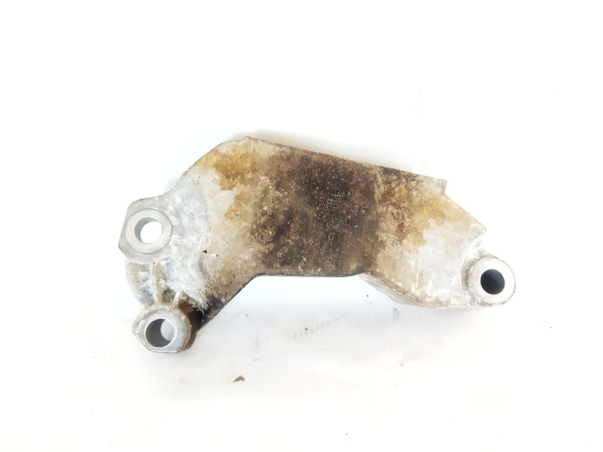 Hhr. Кронштейн подушки двигуна Chevrolet HHR 2007-2011 15854396 Chevrolet HHR
