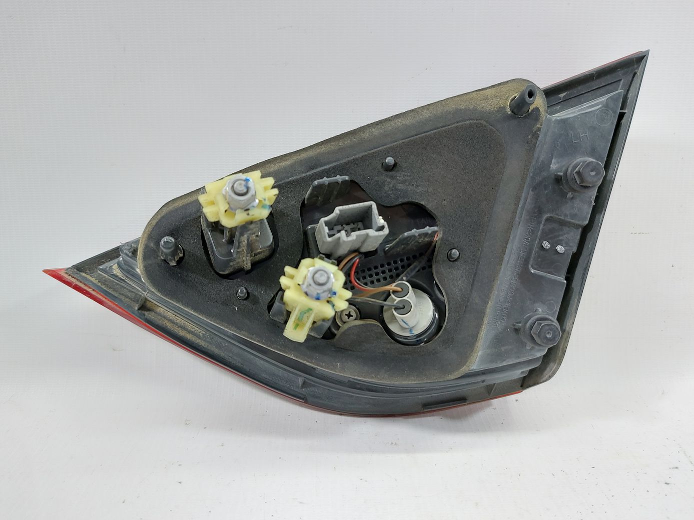 200 limited Ліхтар кришки багажника лівий Chrysler 200 Limited 2015-2017 68110363AB Chrysler 200 Limited 4